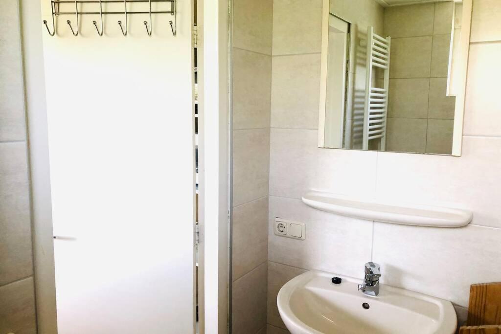 Vakantiebungalow in bosrijke omgeving Luttenberg Villa Buitenkant foto